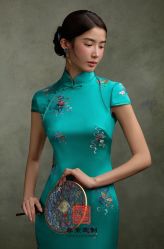 -藤薰定制中式嫁衣礼服旗袍店