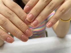 -赢韵美甲美睫瑞士净斑中心