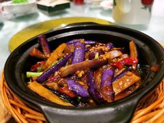 -粤港湾砂锅粥·宵夜(宝龙店)