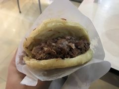 -闫家驴肉老店(华电一校店)