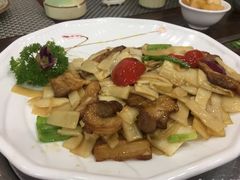 酸笋炒花肉-食德乐·全鸽宴顺德菜(南湖店)