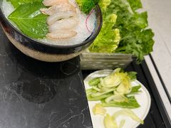 -红鼎豆捞·非遗鲍皇汤火锅(宝丰路店)