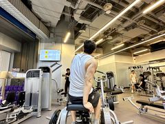 -银泰百货(厦门国贸中心店)