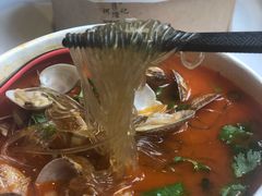 -何记花甲(海岸城旗舰店)