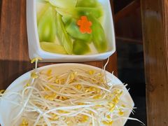 -牛德亨臻牛潮汕火锅(万邦时代店)