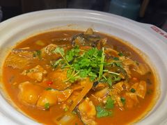 -魏铭鱼头捞饭(晋阳路店)