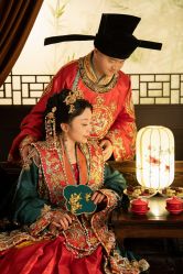 -雪中彩影婚纱摄影·微光艺术中心