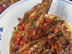 -笨豆腐居民楼菜馆•江西小炒(天津开发区店)