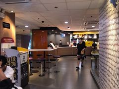 -麦当劳(中山大道中店)