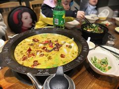 -重庆鸡公煲·青锅花椒鱼(牡丹江路店)