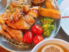 -埠口精酿夜景餐酒吧· BREWPORT BISTRO(长嘉汇重庆之眼店)