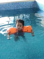 -子木乐园婴儿游泳馆(水晶港店)