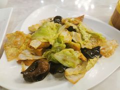 貂蝉包菜-六和聚传统烤鸭.天津菜(和平店)