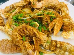 -覃记海鲜美食餐厅