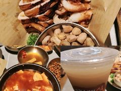 -草家酱蟹炭火烤肉店(珲春南路一店)