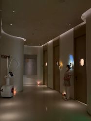-依霖 艺术 SPA