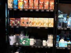 零售区-星巴克臻选(重庆大融城店)