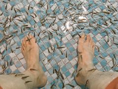 -涨巢·潮玩水疗局