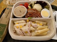 经典烟熏鸡胸肉配白汁管面-星巴克(甘河路店)