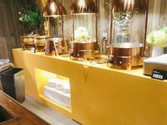 -领鲜活海鲜榴莲自助火锅(东门店)