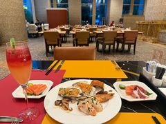 -怡聚轩全日制自助餐厅(大中华喜来登酒店)