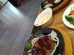 -菲尼克斯牛排店(杉杉奥特莱斯店)