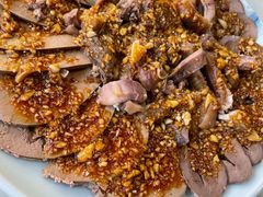 羊肉拼盘-清真喜兰老丁羊汤特色小吃