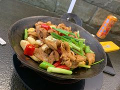 干锅肥肠-湘肠香火锅店(团结湖店)