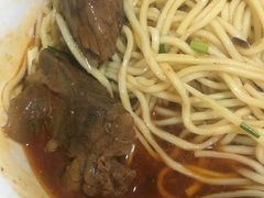 -易毛特色牛肉面(解放碑步行街店)