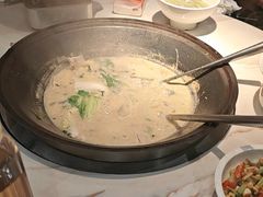 -陈大锅·岳阳鱼馆·地道岳阳菜(美食街店)