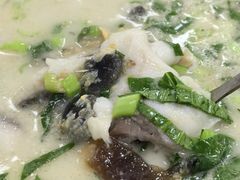 皮蛋鱼片汤-西大酒店