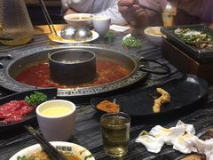 -杨肥肠火锅大排档(火车站花园店)