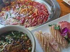 -城墙拐拐火锅(三峡广场黑金冠店)