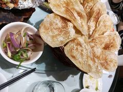 -三牛家厨(长江路店)