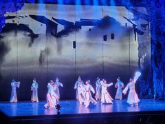 -交通银行前滩31演艺中心