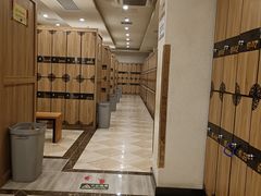 -汉宫汤泉汗蒸洗浴(五四广场店)