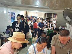 -正宗杨记普洱酸醋米线(总店)
