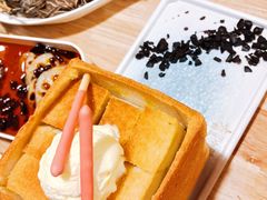 面包诱惑-大话小腰(鸟巢店)