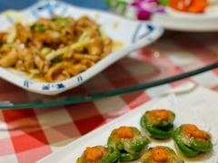 蟹黄墨鱼饼-龙桥私厨·姜花菊花过桥鱼·顺德菜(容桂店)