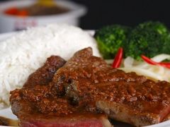 好大一块牛排饭-肥朵食堂(带梦胡同店)