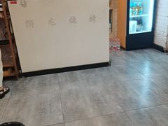 -狮龙啤酒烧烤屋(建二路店)