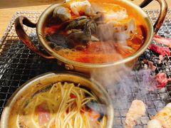 -鑫釜山海鲜烧烤(鑫丰国际店)