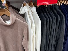 -优衣库(上海虹口龙之梦店)