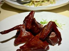红烧乳鸽-惠食佳(滨江大公馆店)