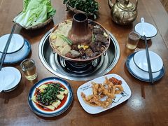 -岳记兴隆·青城腊排铜火锅(融创店)