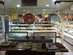 面包甜点陈列柜-袁记串串香(人民公园店)