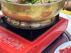 -撒拉人家.酸菜牦牛肉火锅