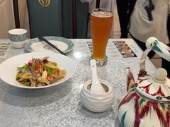 -汗腾格里·风味餐厅(新疆驻京办店)