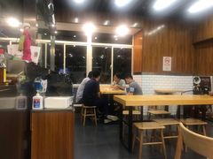 大堂-食其家·牛丼咖喱(宜山路贝岭店)