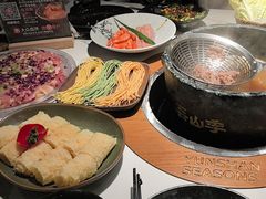 -芸山季·云南山珍菌火锅(南翔印象城MEGA店)